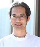 会長　小川　智弘